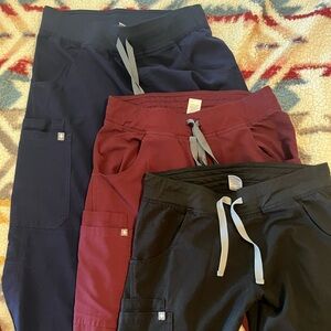 (3) FIGS Kade Cargo Pants Small TALL